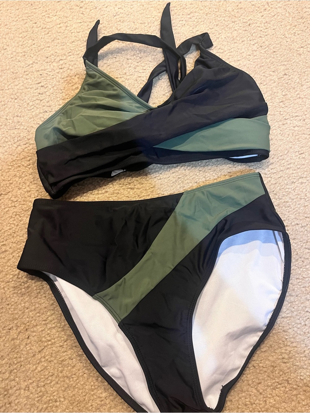 Women’s Black Olive Green Two-Piece Swim Set bikini size small